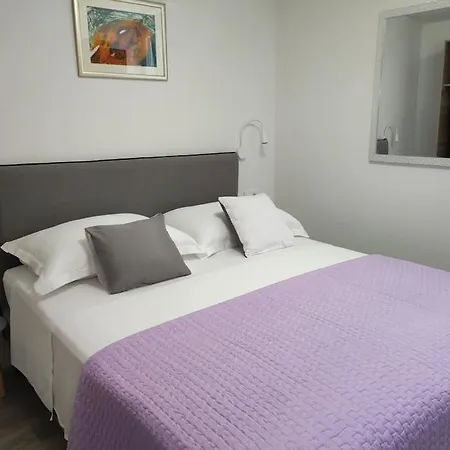 Frano 1/2 - Apartmán *